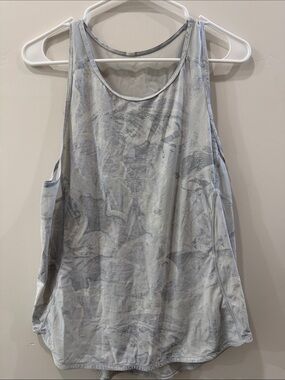 lululemon athletica Gray Printed Racerback Tank